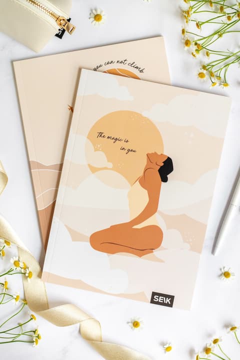 Ruudu-joonelised vihikud SEIK sun & magic (2tk)