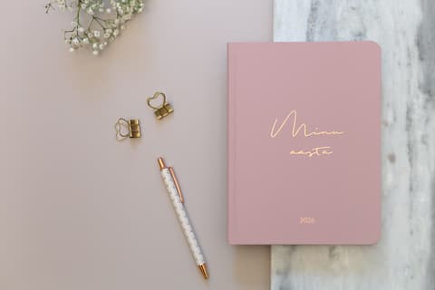 Kalendermärkmik 2026 Minu aasta, roosa