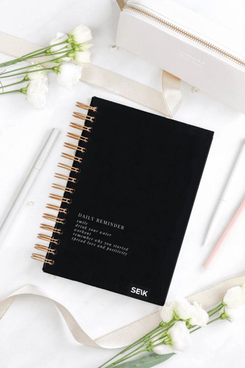 Tegude Kalender märkmik - meeldetuletus 25/26 (suur- spiraaliga)